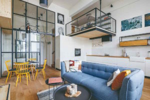 Impozantní loft v bývalé továrně v pražských Košířích